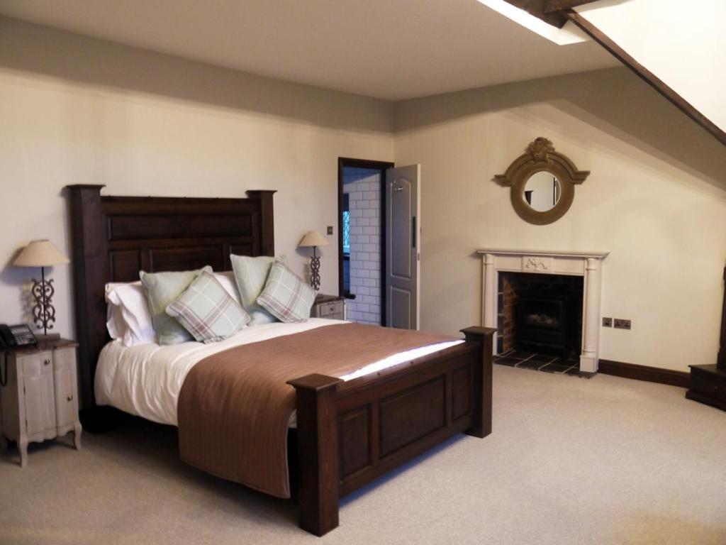 Weston Hall Stafford Rum bild